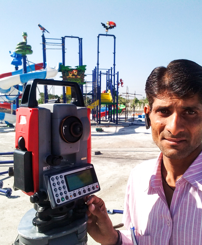 Green leaf water park